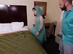 Arab female throating a stranger on Arab hookup clamp
