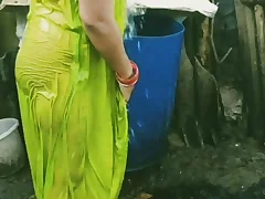 Tamil village mullu aunty outdoors tub Fuckfest movie